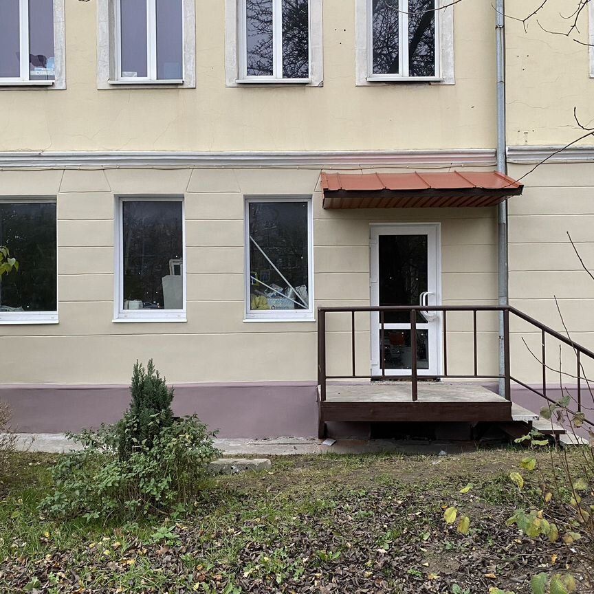 2-комн., 48 м², 1/4 этаж