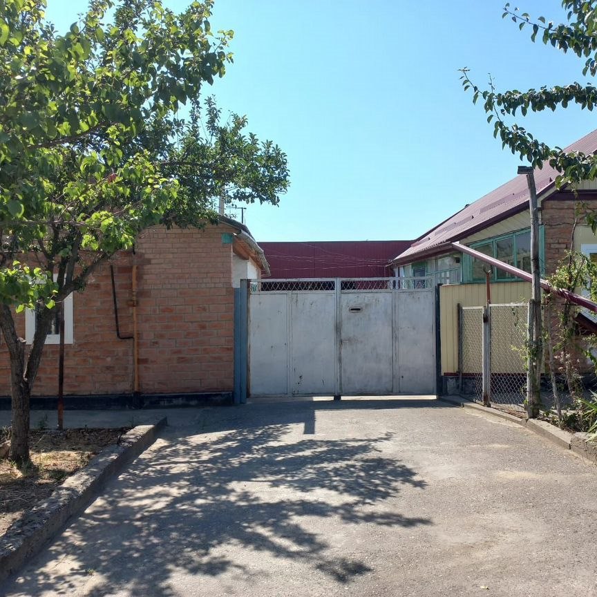 Дом, 55.6 м², 15 соток