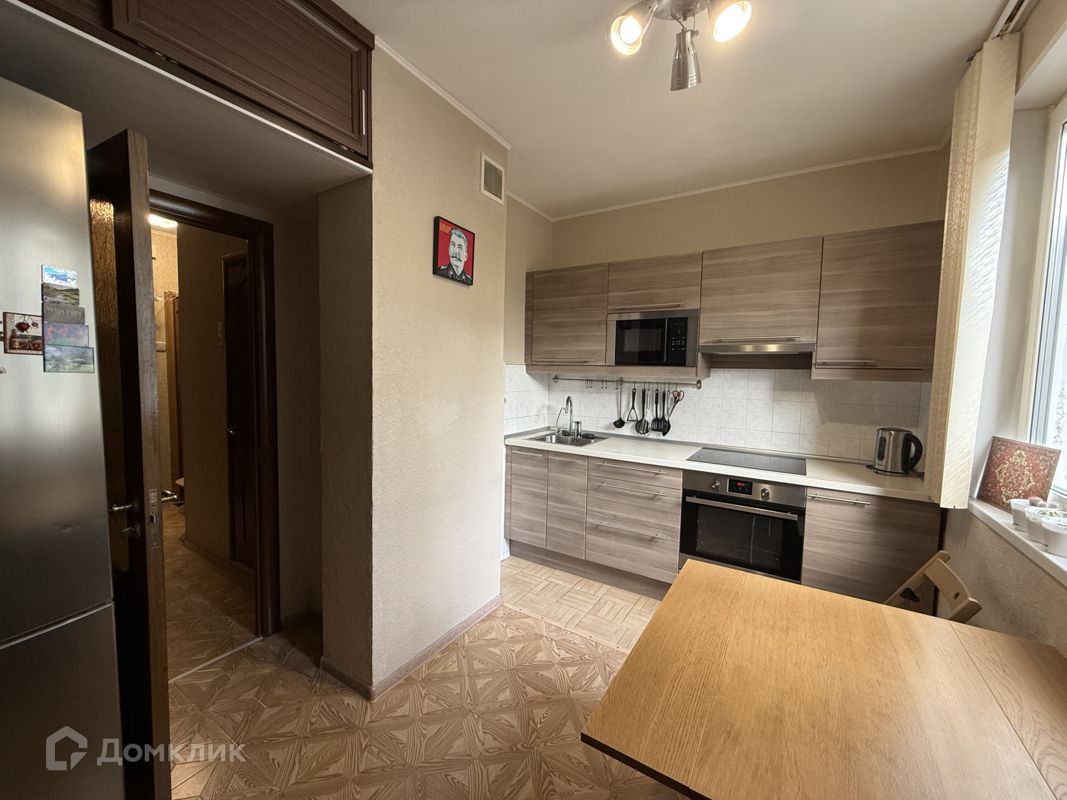 1-комн. квартира, 37.6 м2, 3/16 этаж