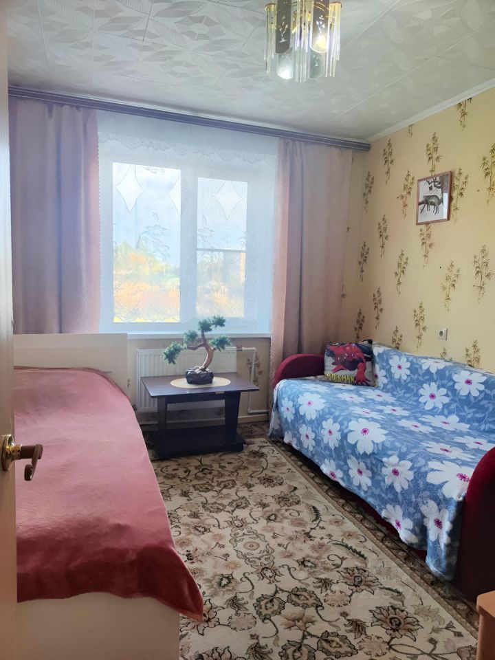 2-комн. квартира, 53 м2, 1/3 этаж
