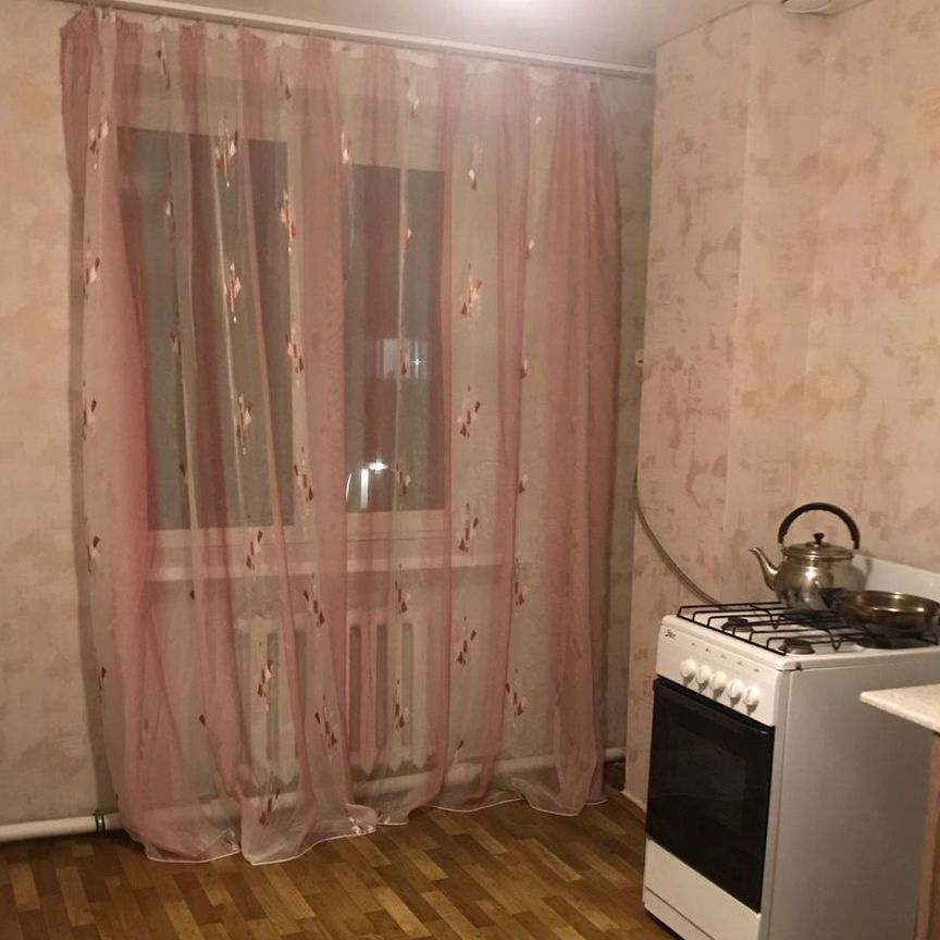 1-комн. квартира, 38 м², 4/5 этаж