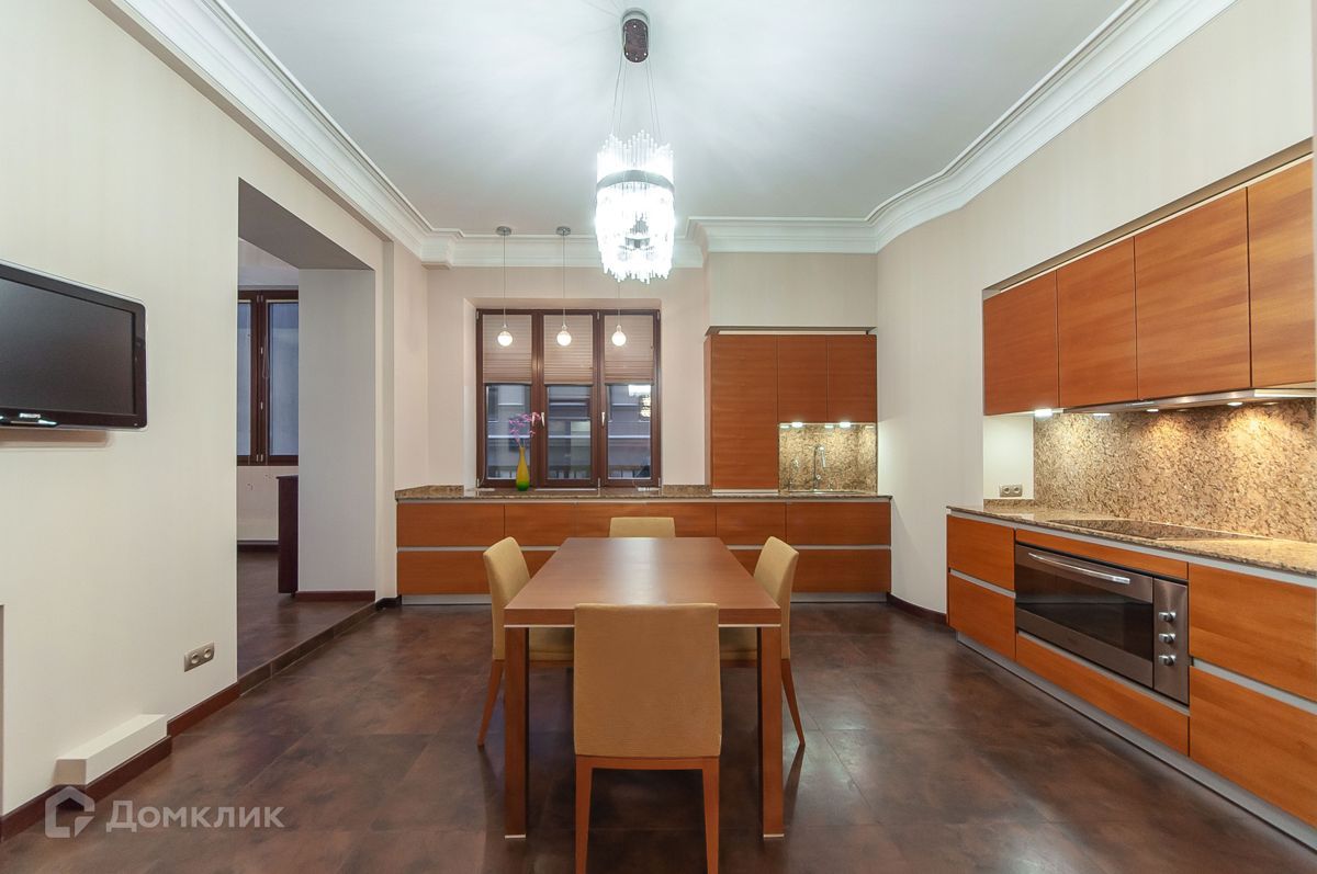 4-комн., 187.8 м², 4/5 этаж