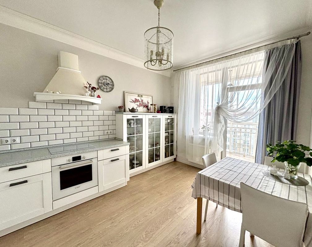 3-комн., 115.8 м², 7/12 этаж
