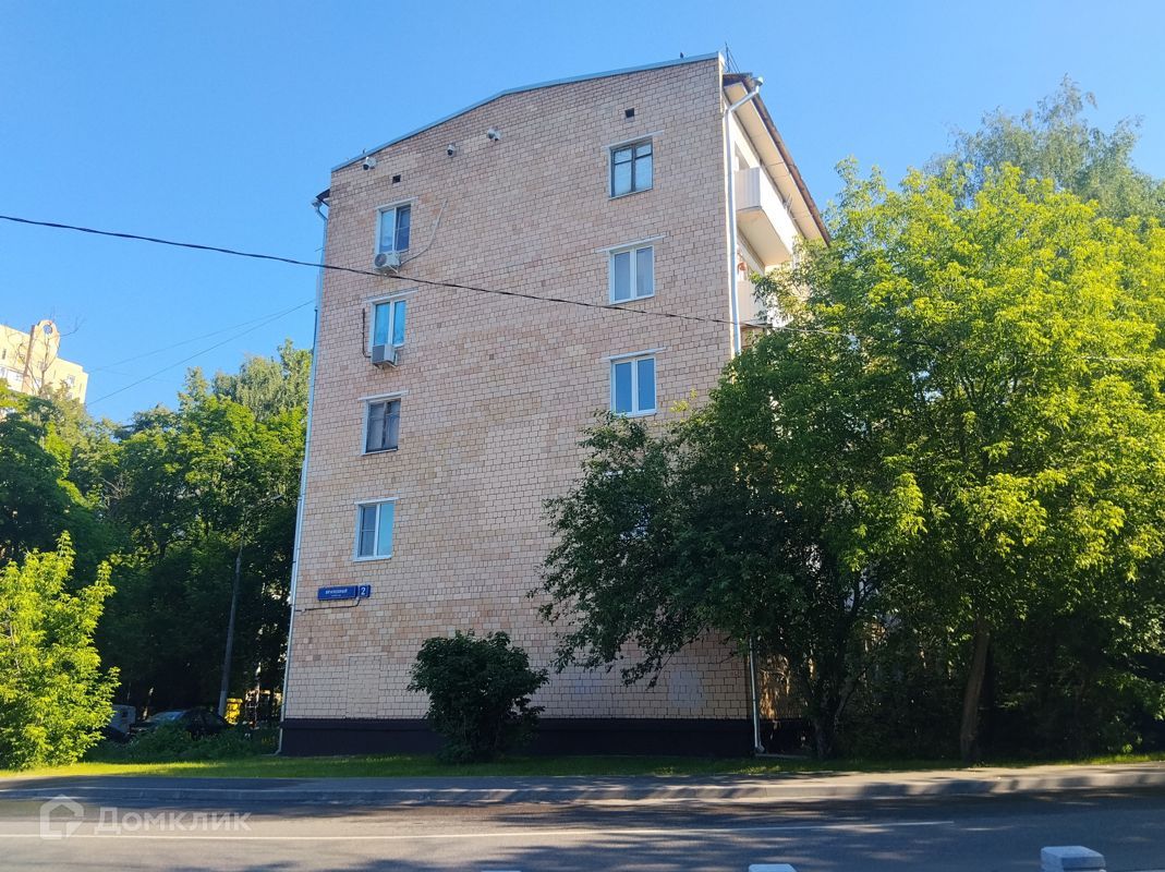 2-комн., 42.8 м², 1/5 этаж