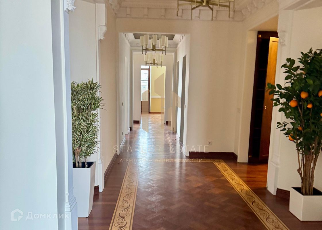 4-комн., 190 м², 8/12 этаж