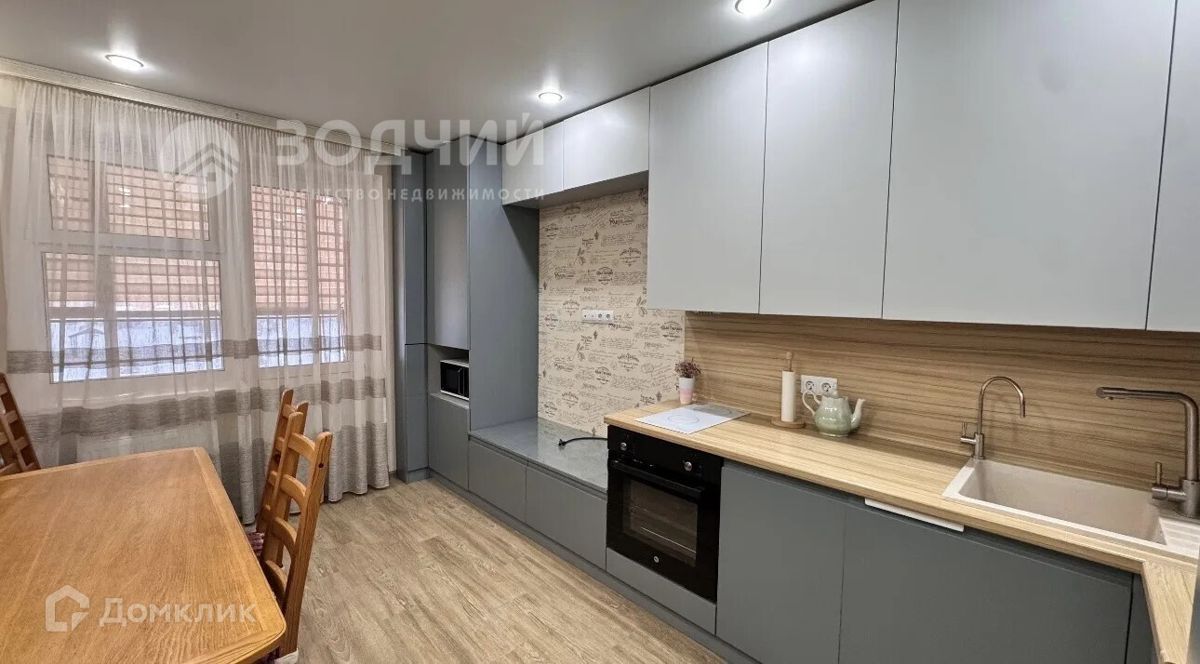 1-комн., 42 м², 2/9 этаж