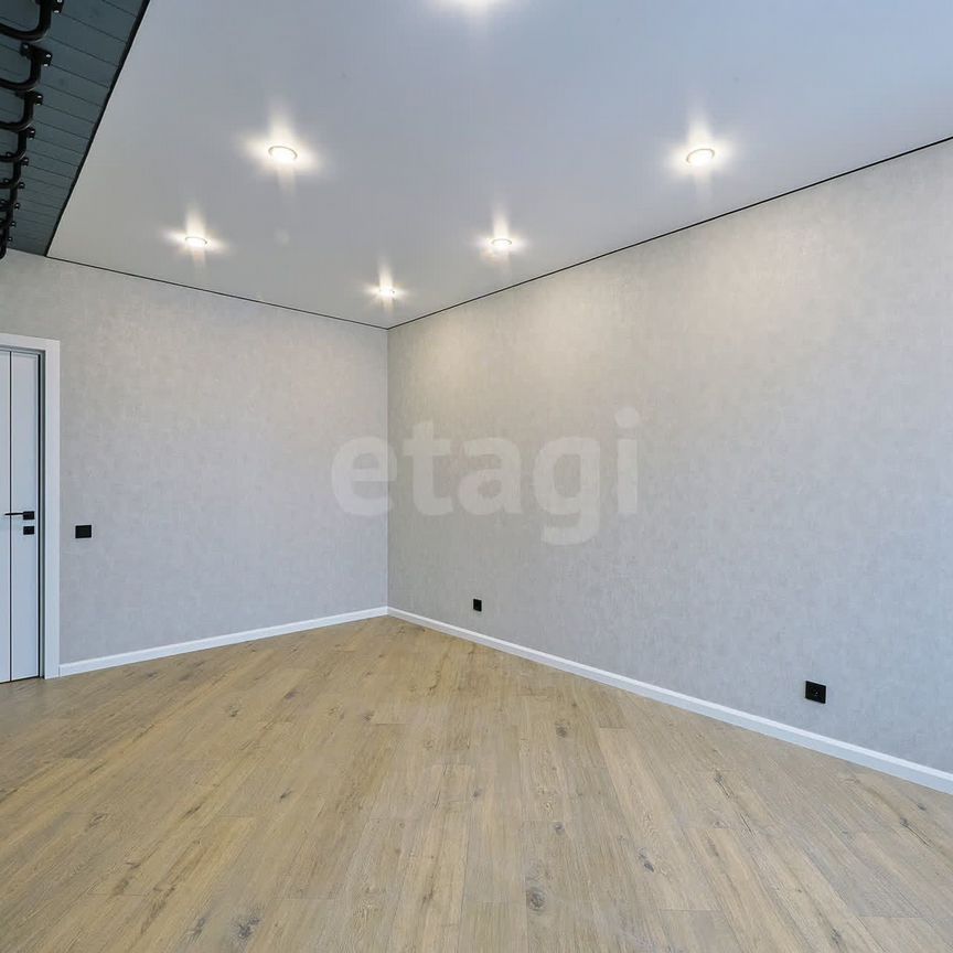 2-комн., 70 м², 10/10 этаж