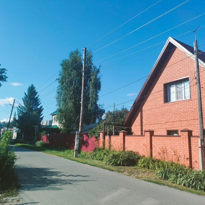 Коттедж, 100 м², 5 соток