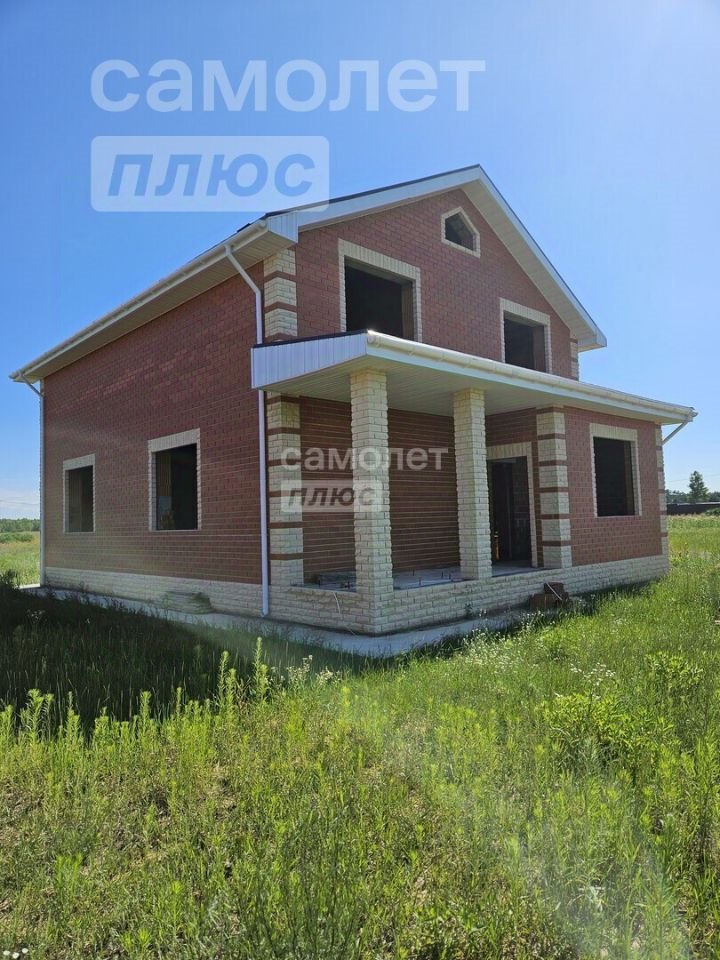 Дом, 174.5 м², 15 соток