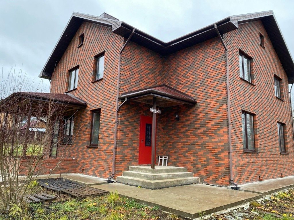 Коттедж, 181.2 м², 20 соток