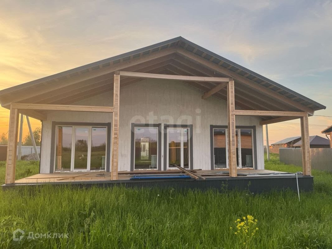 Дом, 108 м², 13.04 соток