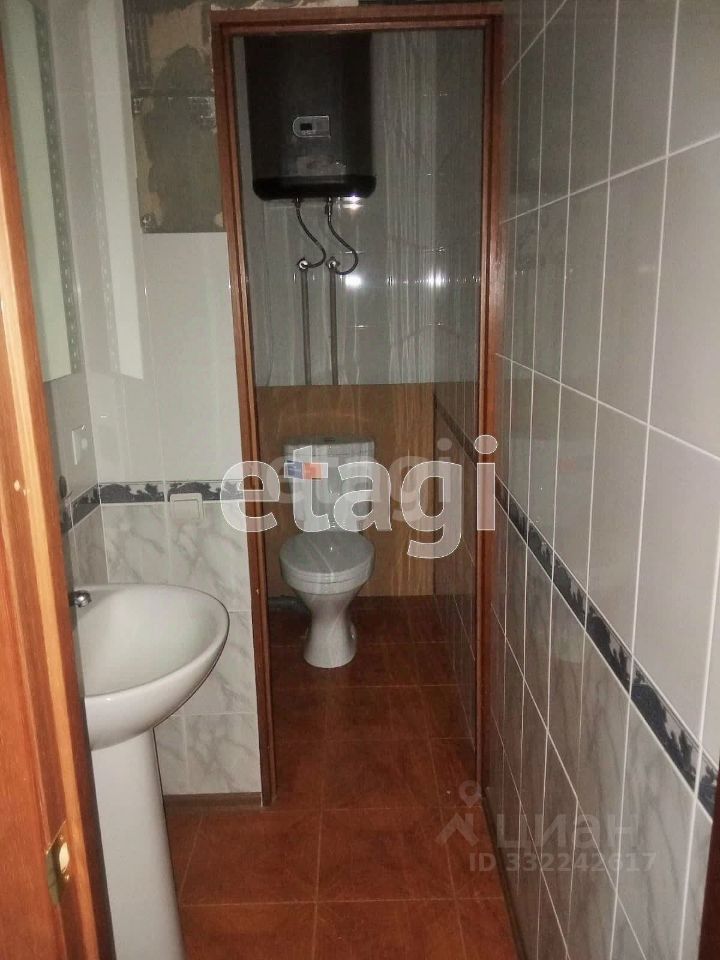 2 этажный, Дом, 326 м², 3.1 сотки, 2 этажа