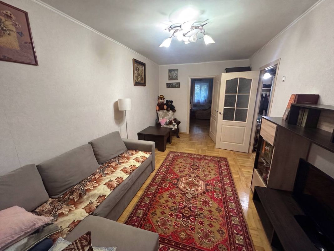 2-комн., 42 м², 3/5 этаж