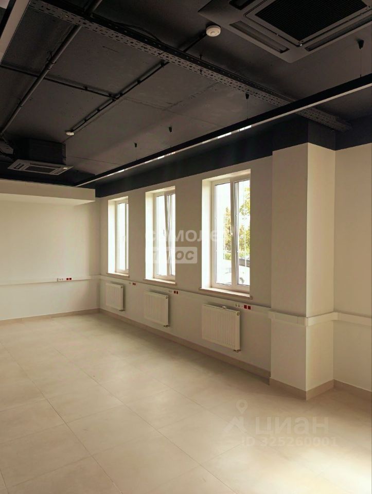 Офис, 235 м², 3/5 этаж