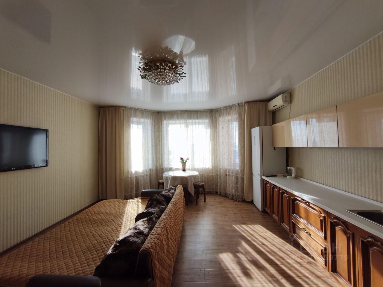 2-комн., 56 м², 10/25 этаж
