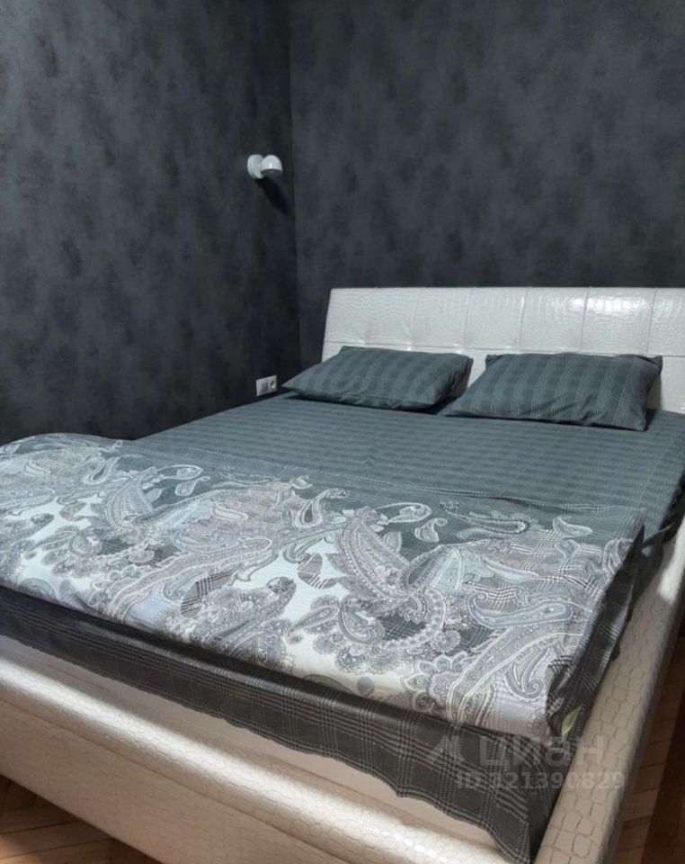 2-комн. квартира, 42 м2, 3/5 этаж