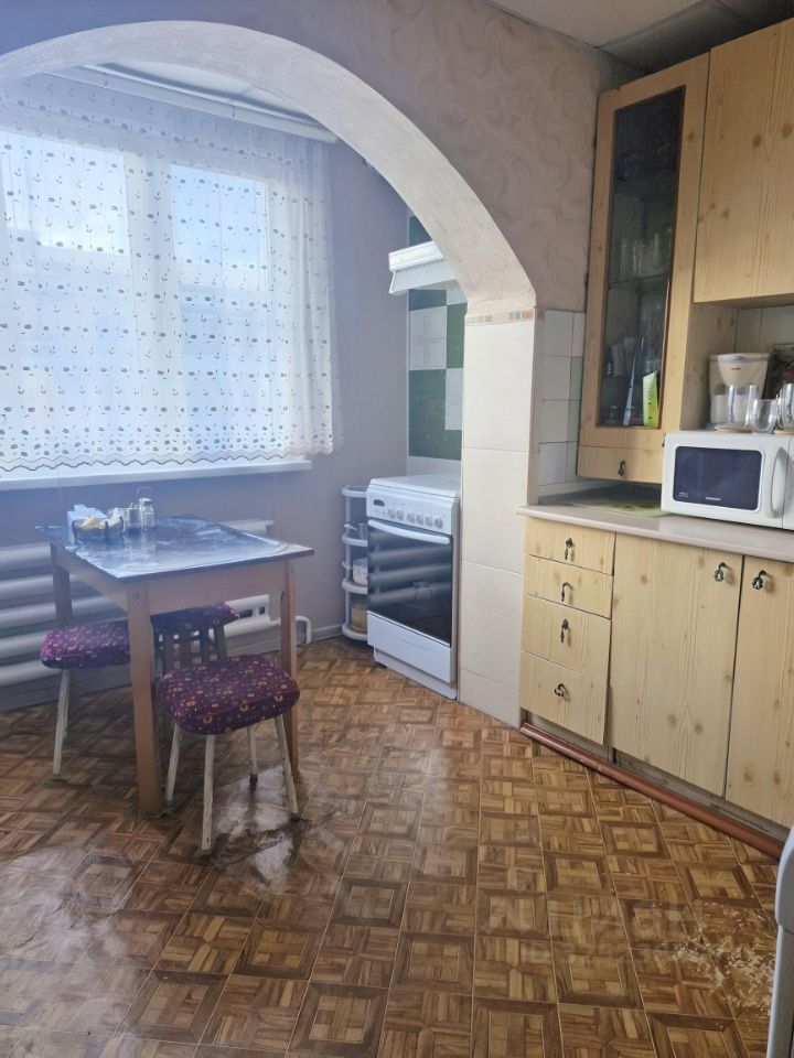 2-комн. квартира, 63 м², 5/5 этаж