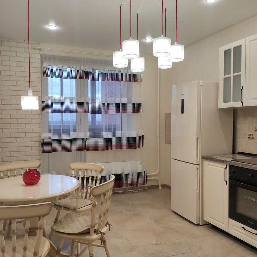 2-комн., 70 м², 8/17 этаж