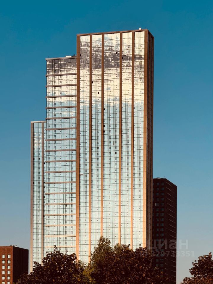 1-комн. квартира, 33 м2, 35/40 этаж