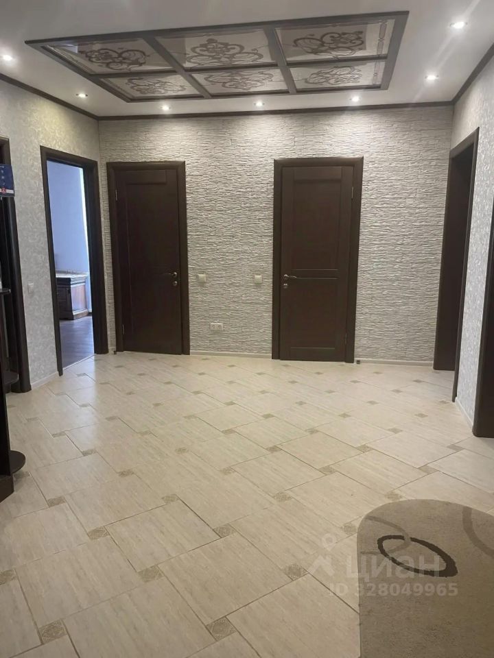 3-комн. квартира, 100.5 м2, 5/18 этаж