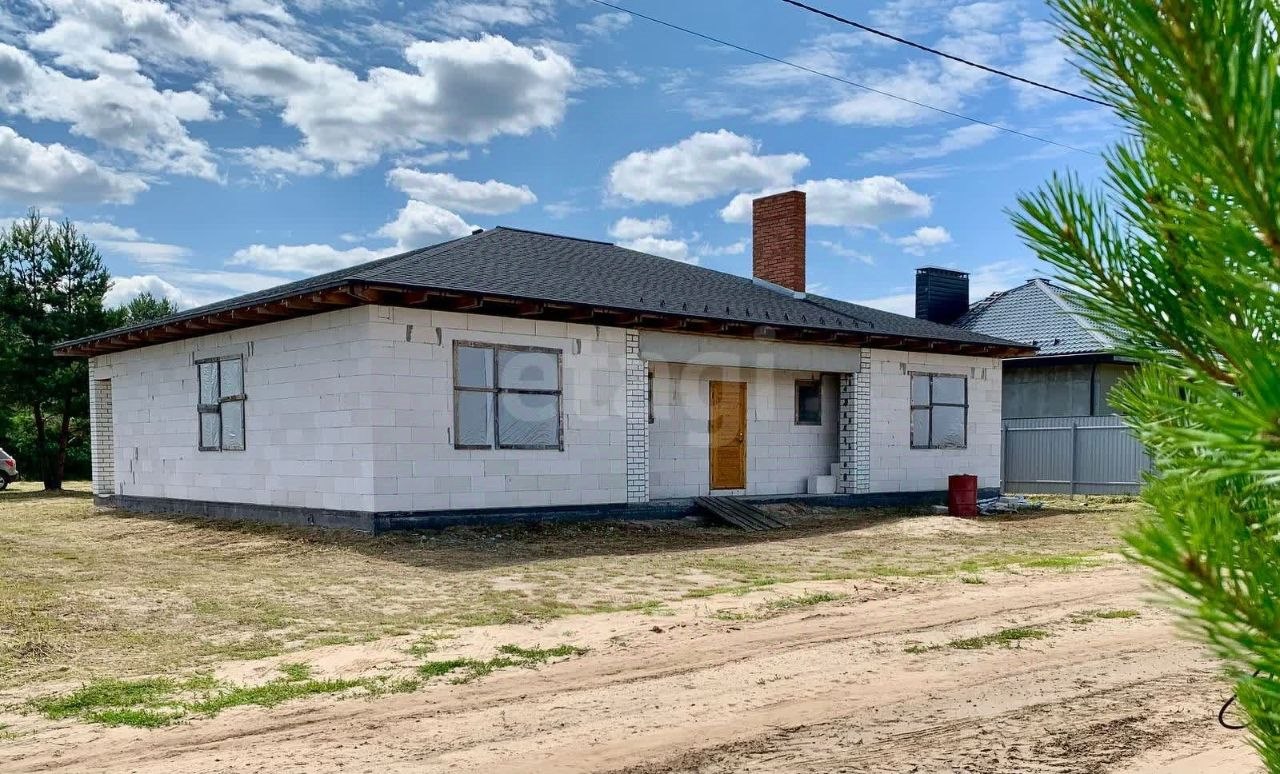 Дом, 208 м², 12 соток