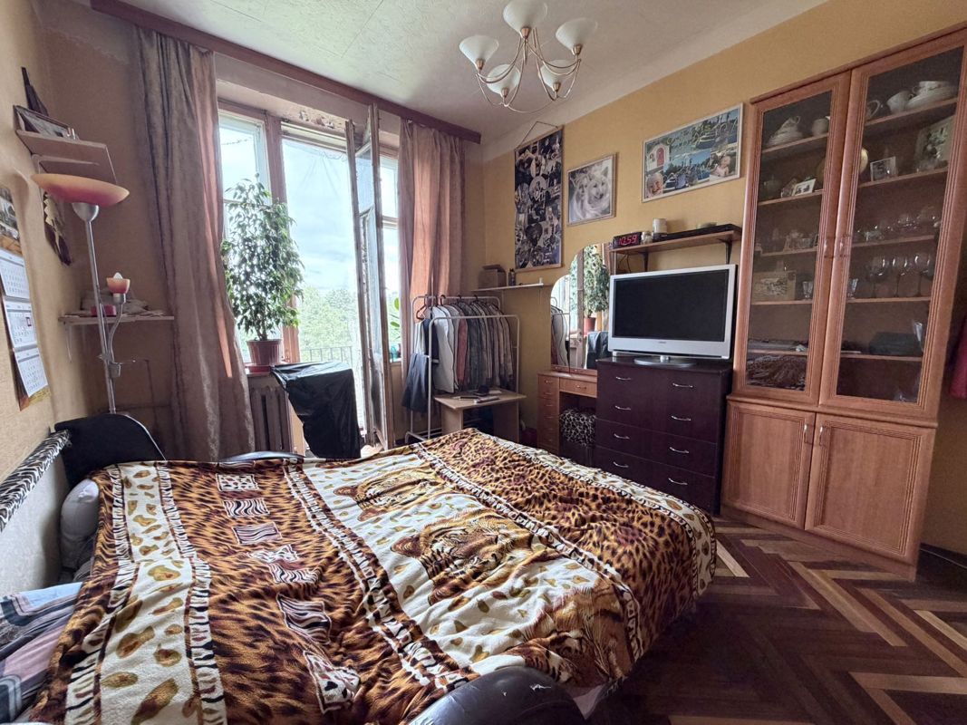 Комната, 13.8 м2, 5/5 этаж
