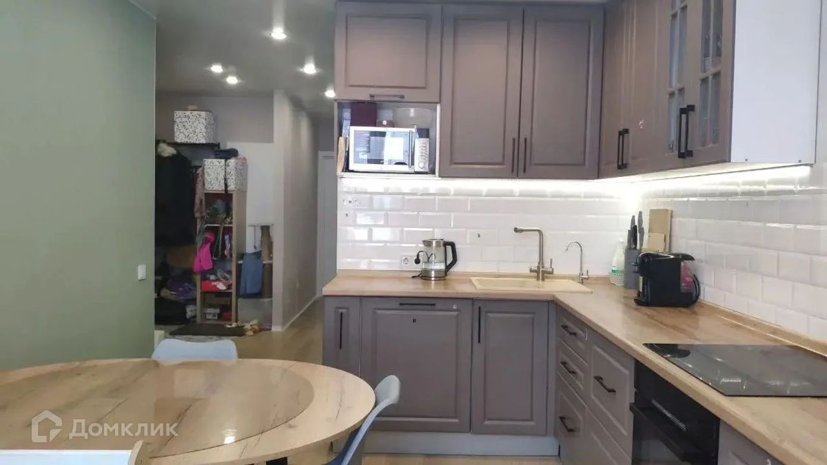 2-комн., 54 м², 18/25 этаж