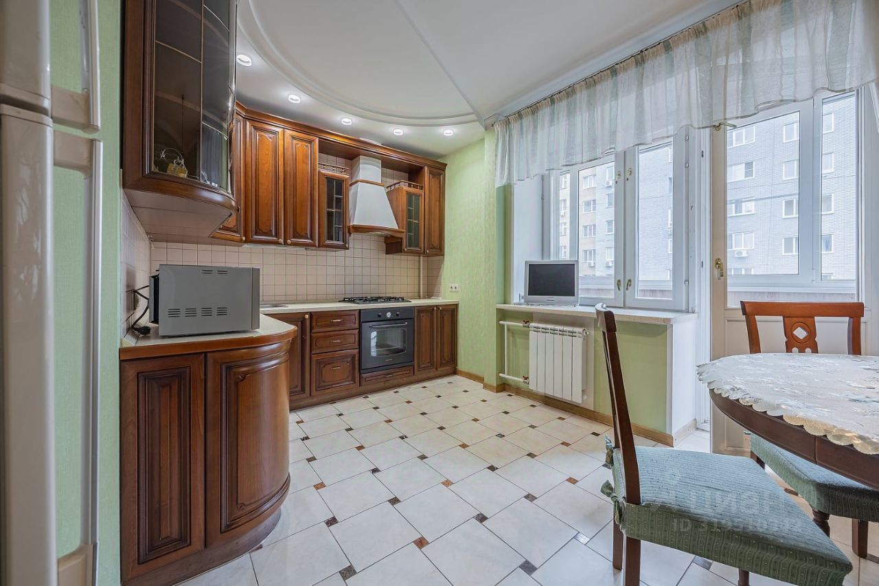 3-комн., 100 м², 4/8 этаж