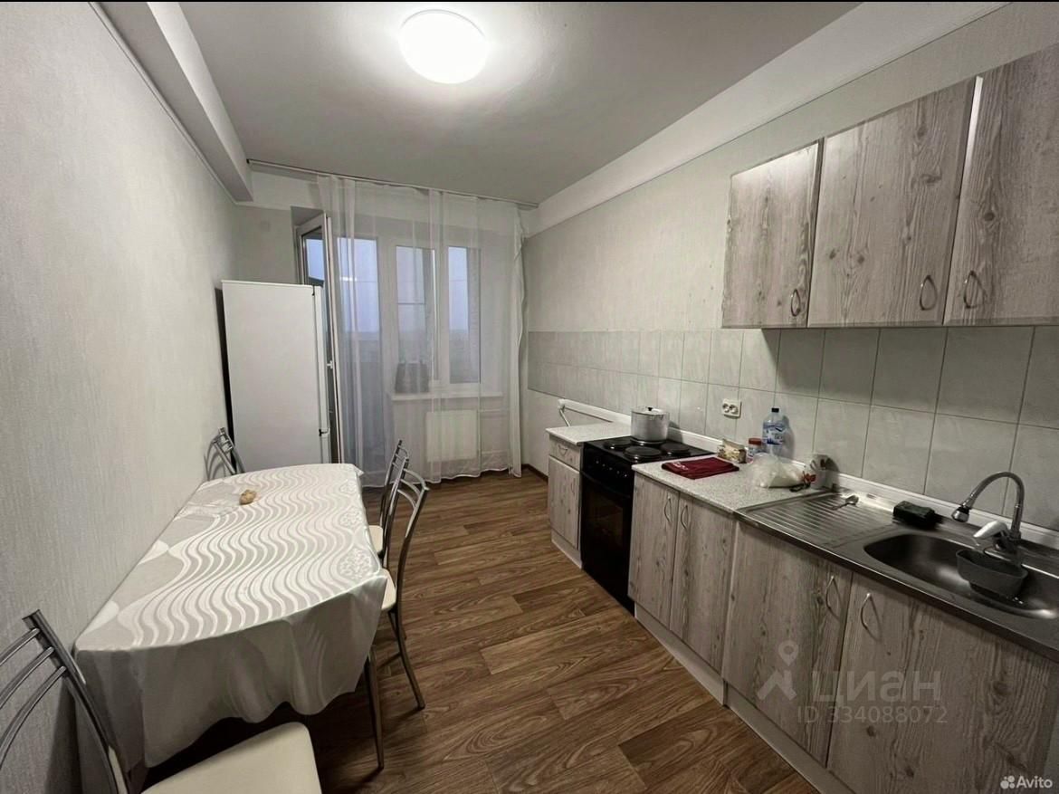 3-комн., 80 м², 10/14 этаж