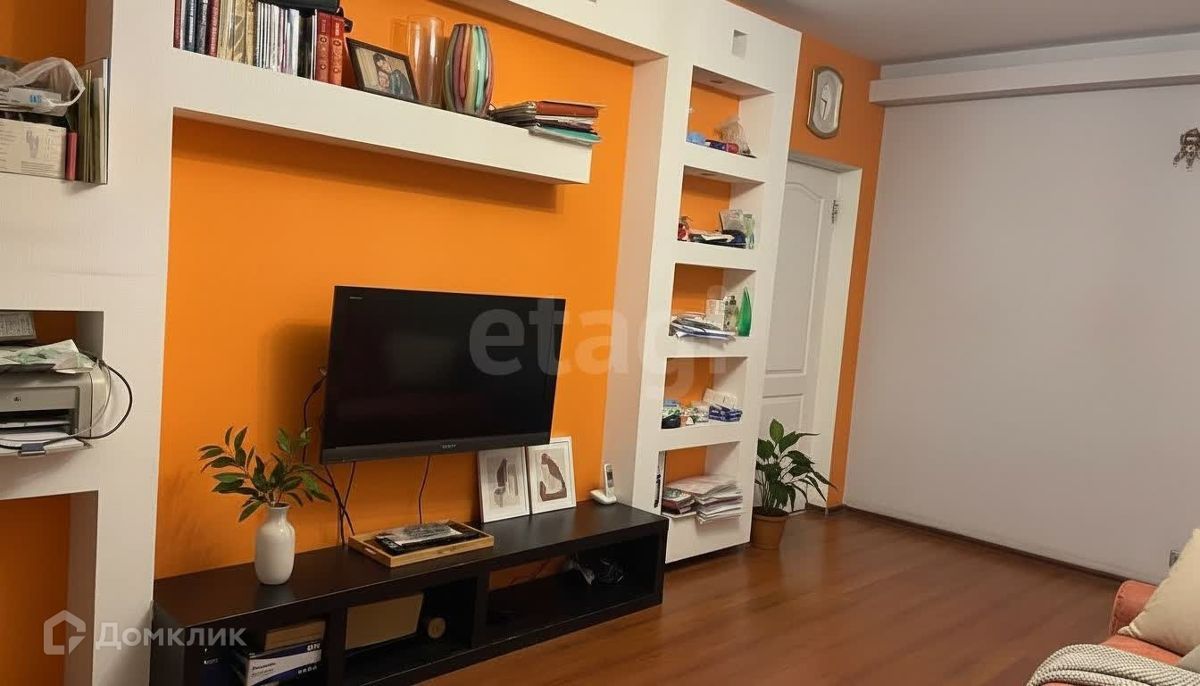 2-комн. квартира, 52 м², 7/17 этаж