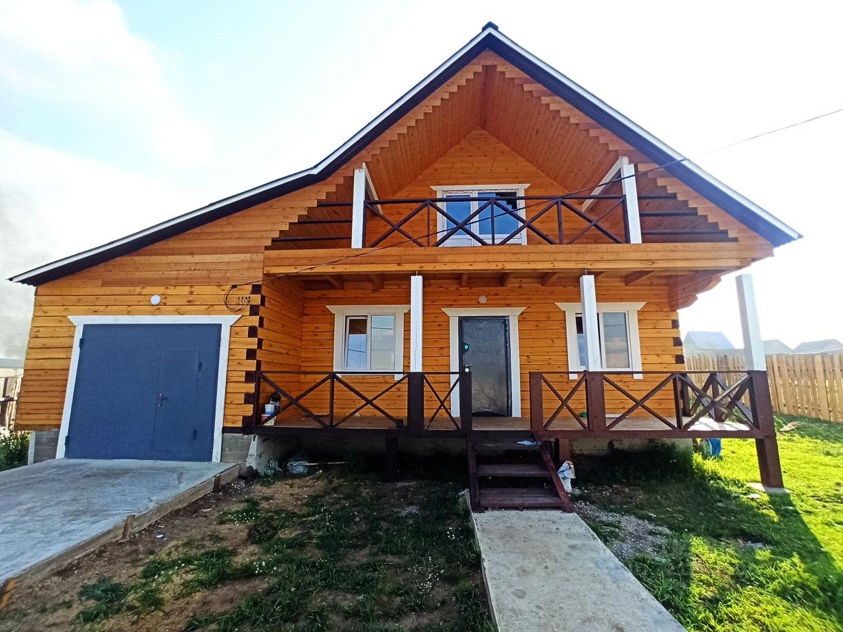 Дом, 180 м², 10 соток