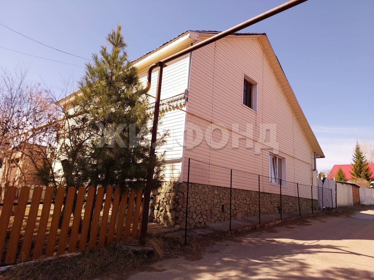  дом, 147 м², 7.04 соток