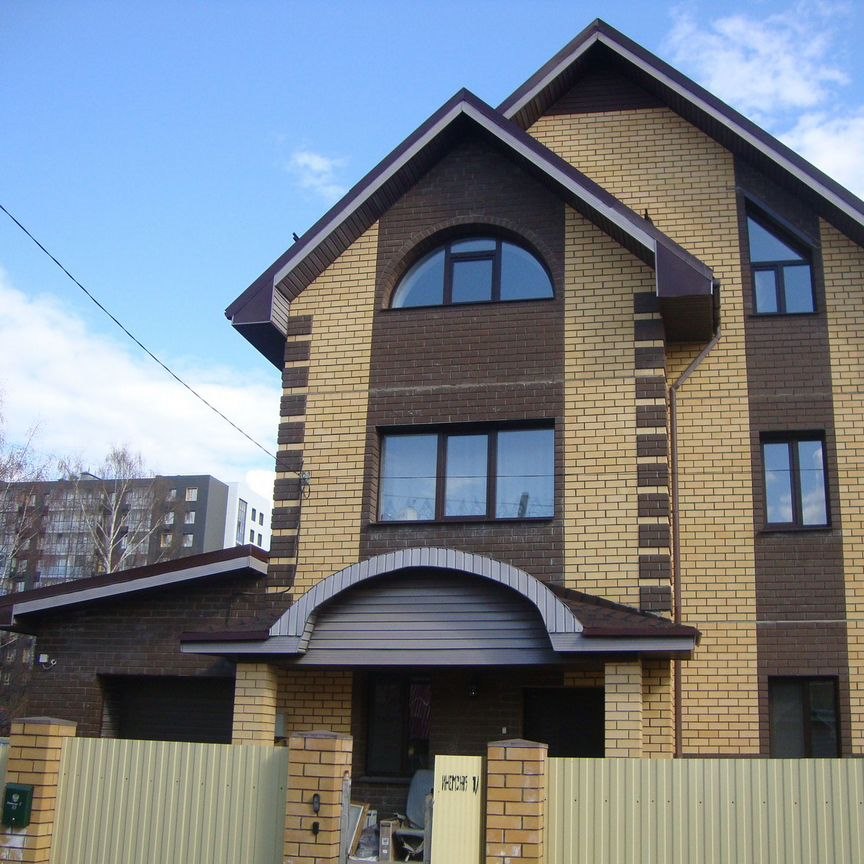 Дом, 235 м², 6.5 соток