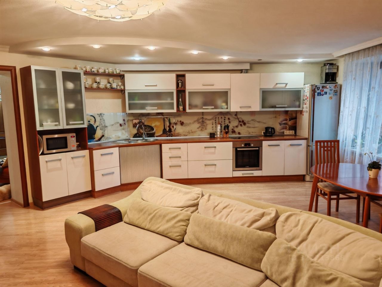 3-комн., 130.3 м², 2/17 этаж