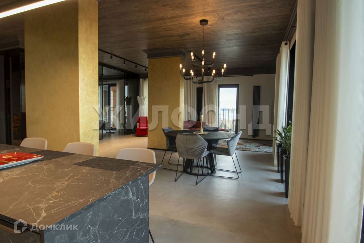 2-комн., 90.8 м², 11/14 этаж