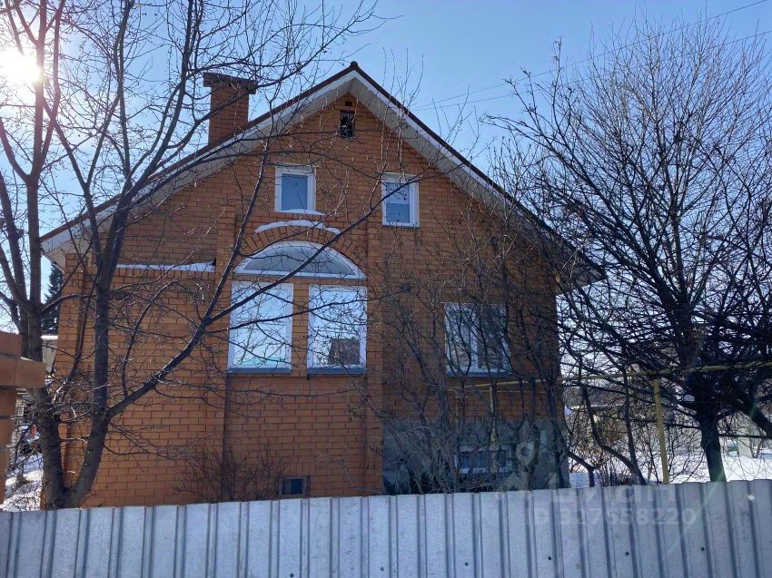 Коттедж, 114 м², 6 соток