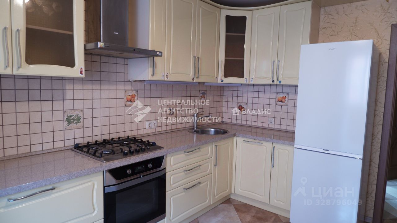 2-комн., 70 м², 1/10 этаж