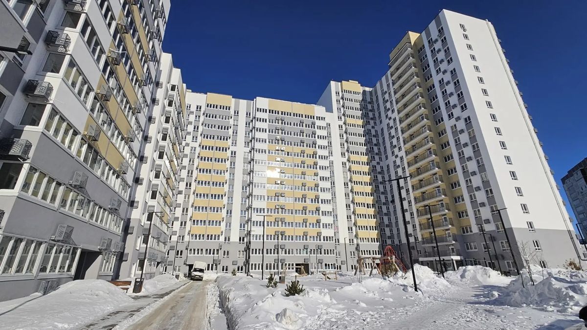 2-комн., 42.9 м², 1/18 этаж