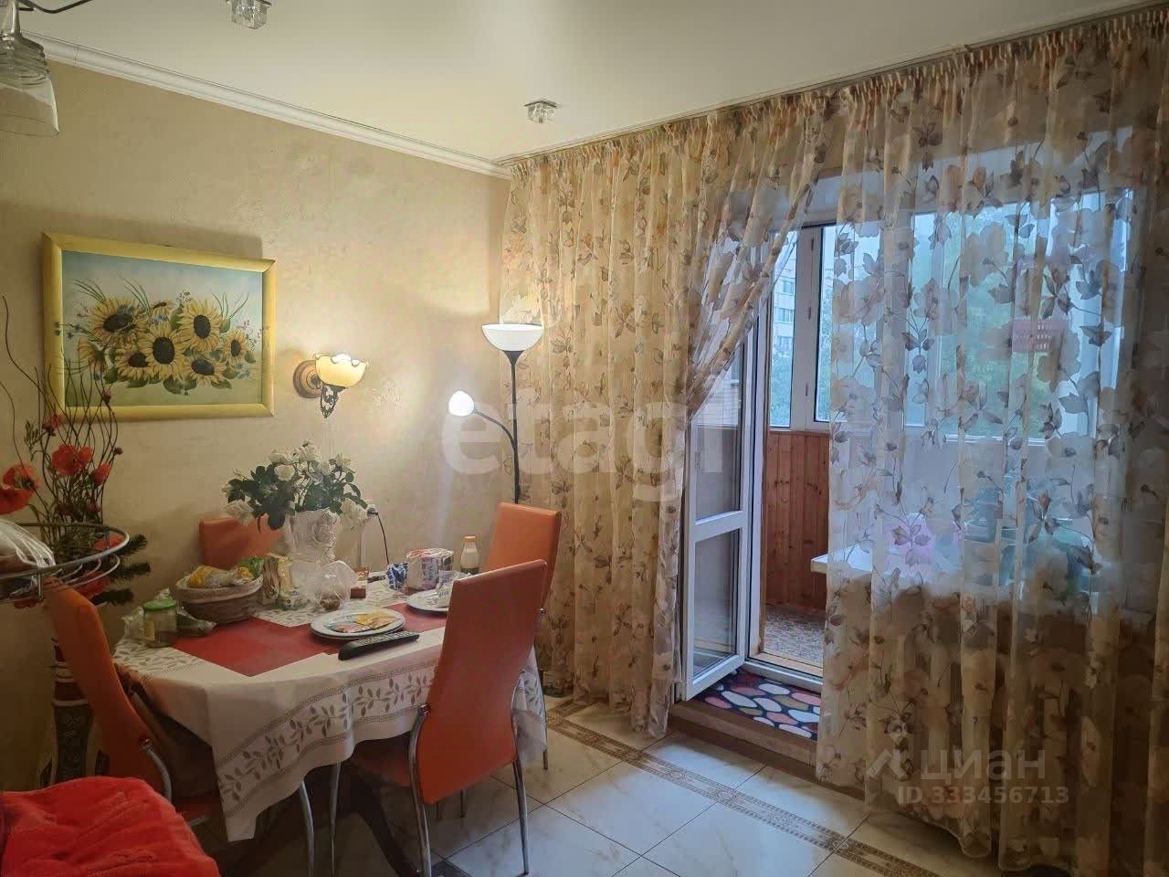 3-комн. квартира, 105 м2, 2/6 этаж