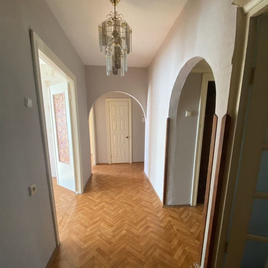 4-комн., 87 м², 2/5 этаж