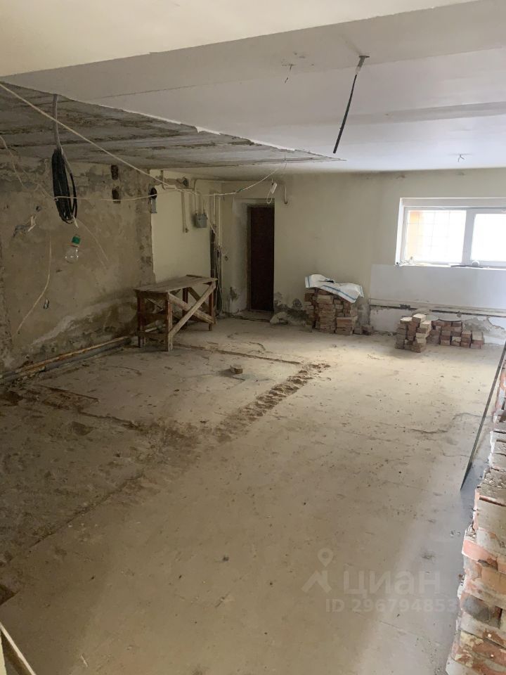 3 этажный, Таунхаус, 320.5 м², 1 сотка, 3 этажа