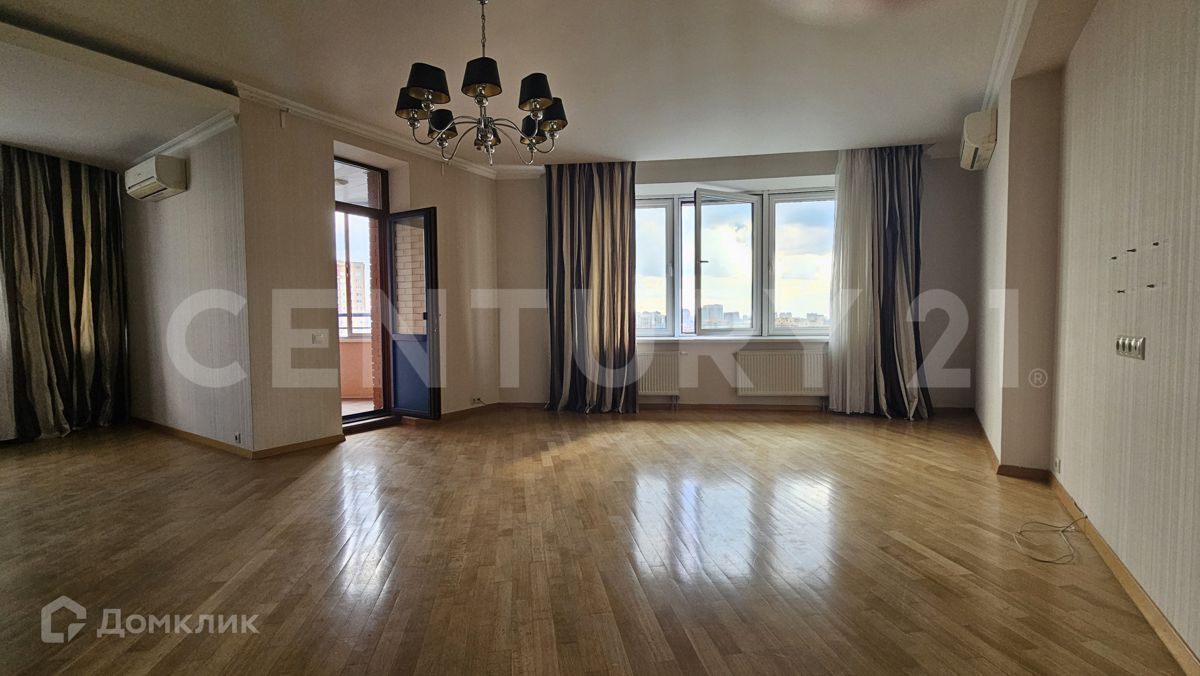 4-комн., 139.9 м², 19/28 этаж
