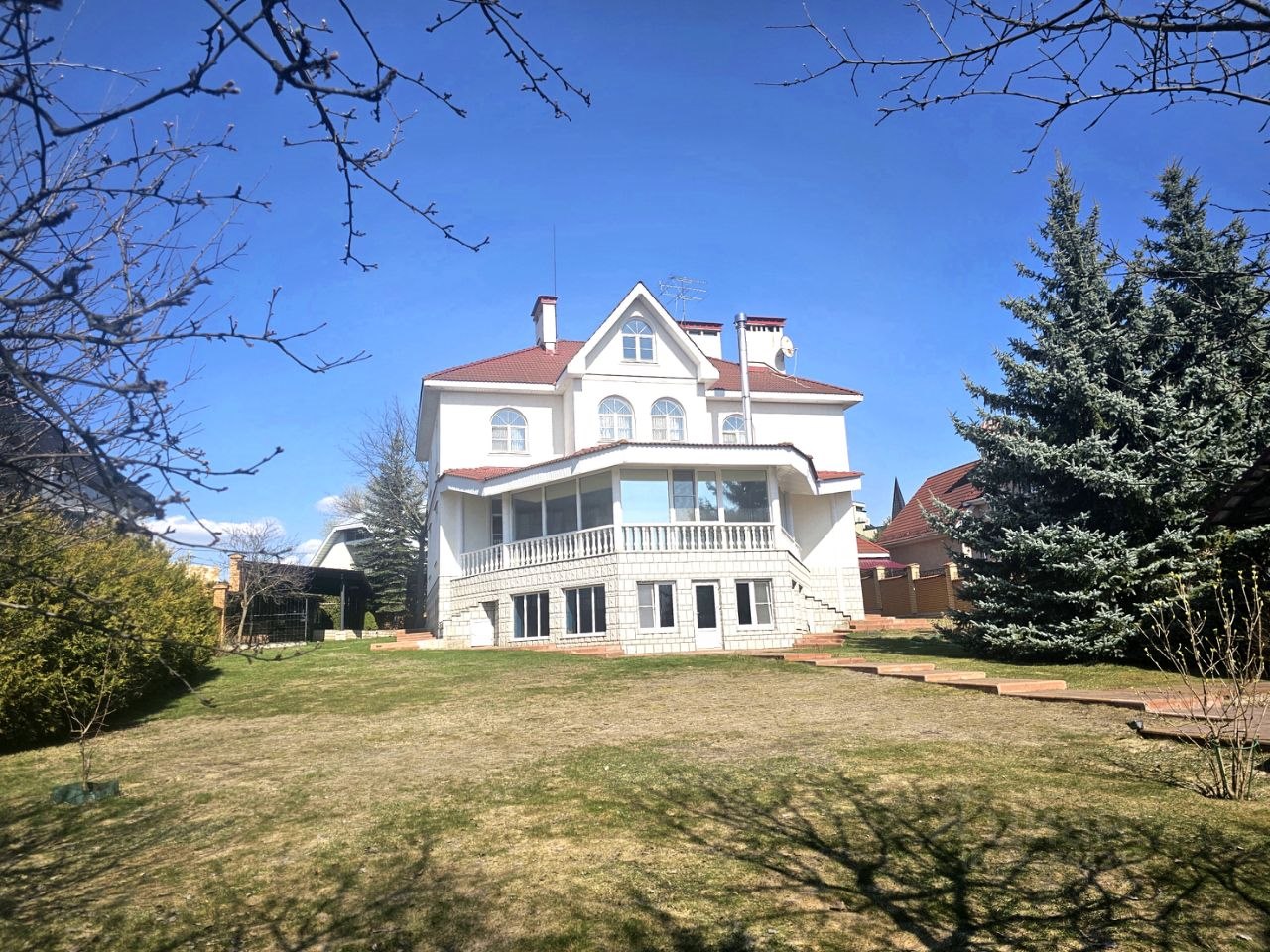 Коттедж, 525 м², 17 соток