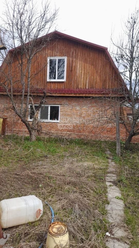 Дом, 80 м², 10 соток