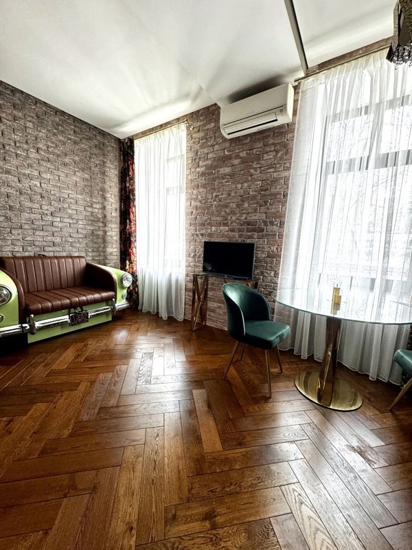 1-комн., 28 м², 1/5 этаж