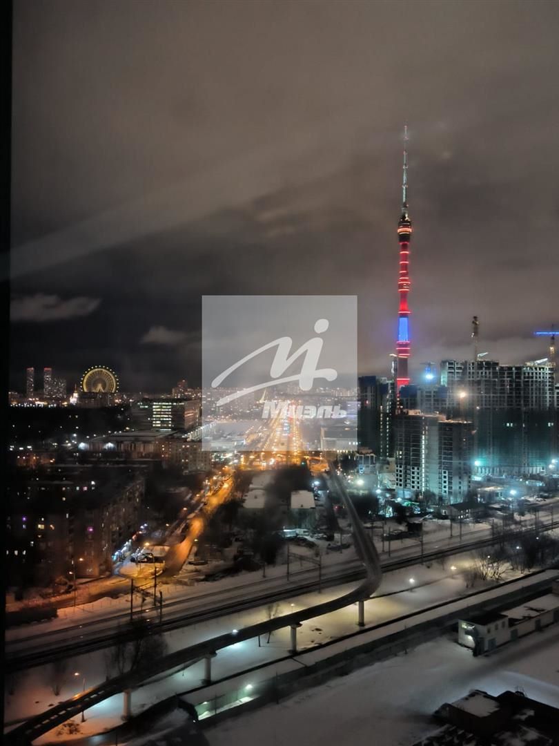 2-комн. квартира, 67 м², 21/23 этаж