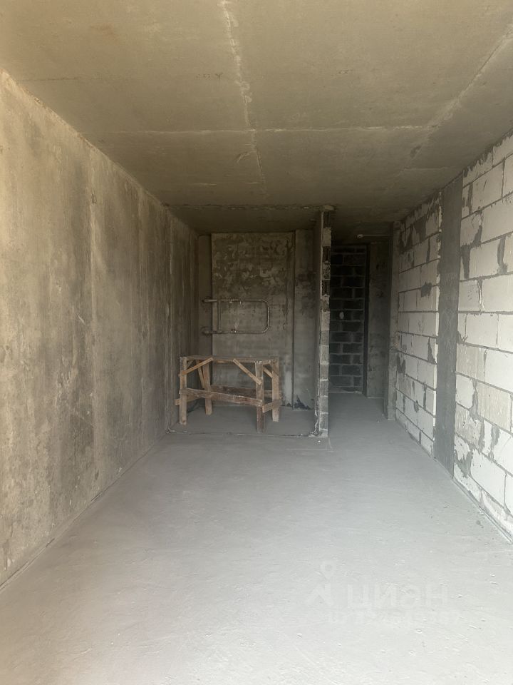 2-комн. квартира, 72.6 м², 18/21 этаж