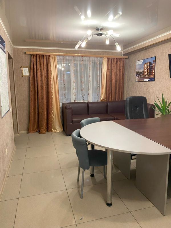3-комн. квартира, 57.2 м², 1/5 этаж