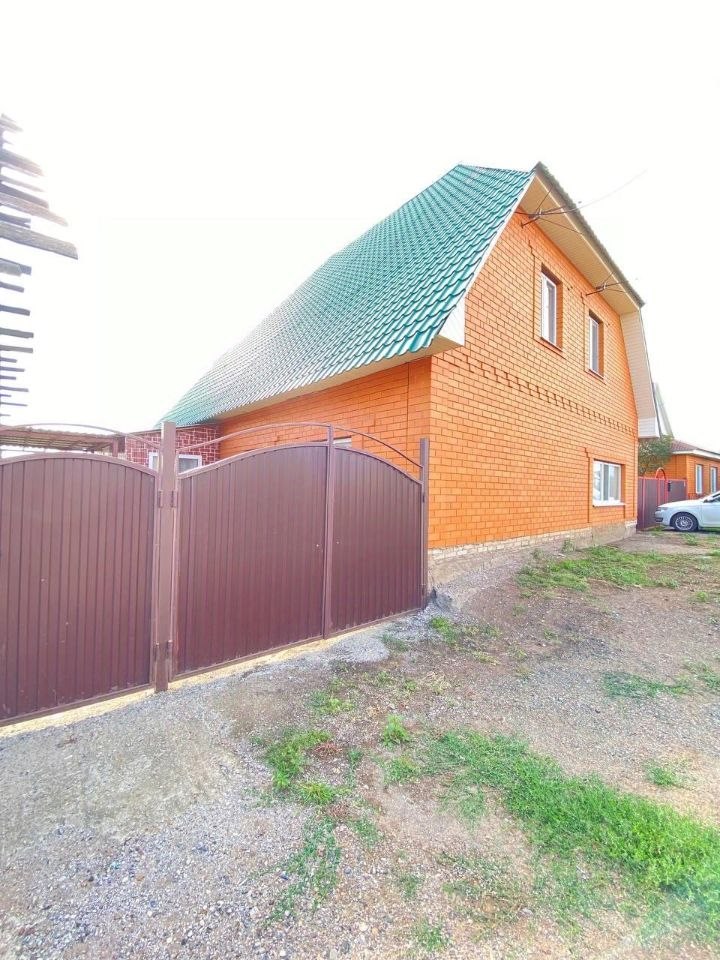 Дом, 140 м², 12 соток