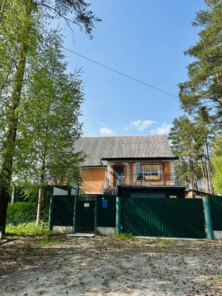 Коттедж, 247 м², 20 соток